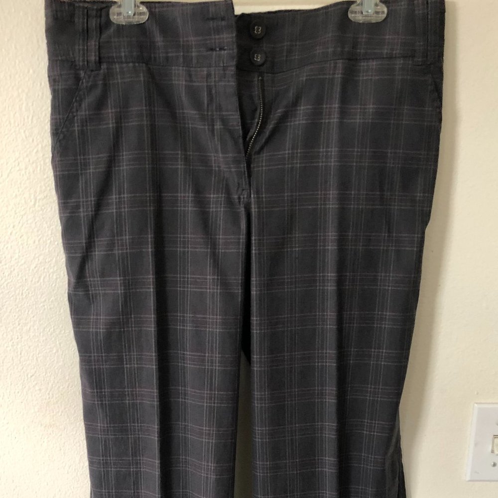 COPY - Tall Women Gray and white plaid pants